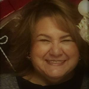 Meet your Posher, Elena